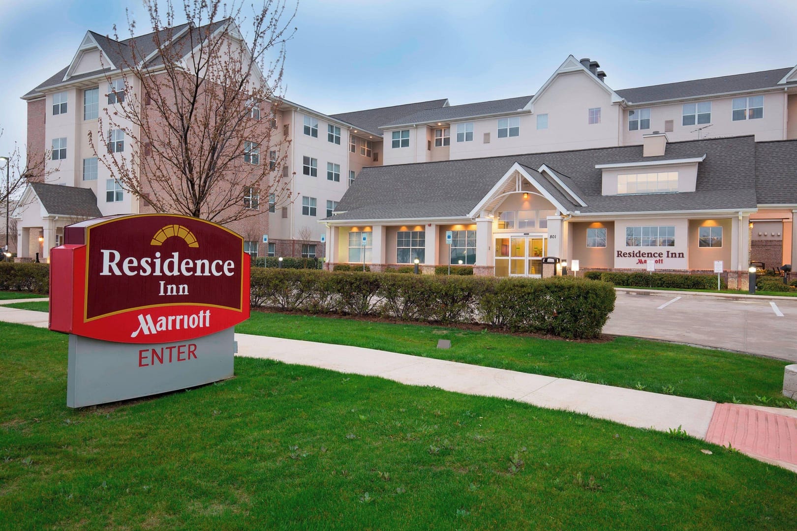 Residence Inn by Marriott Dallas Arlington South