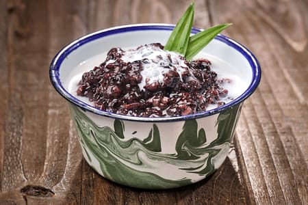 Bubur Pulut Hitam (Black Glutinous Rice Porridge)