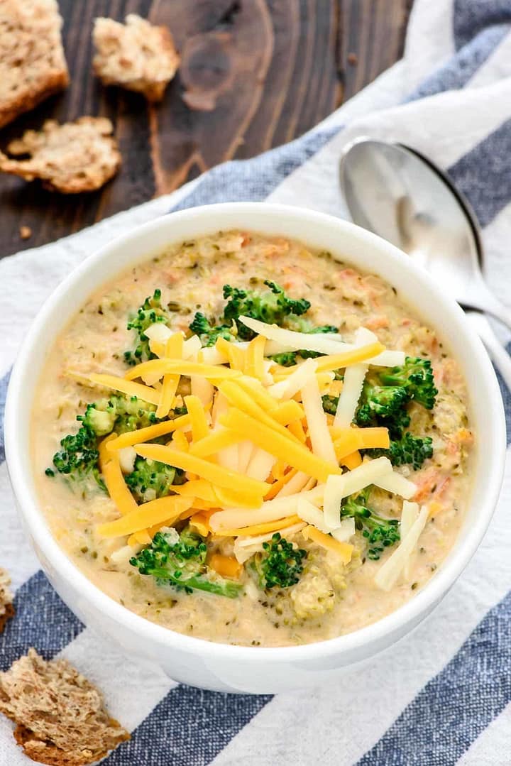 Slow Cooker Broccoli Cheese Soup