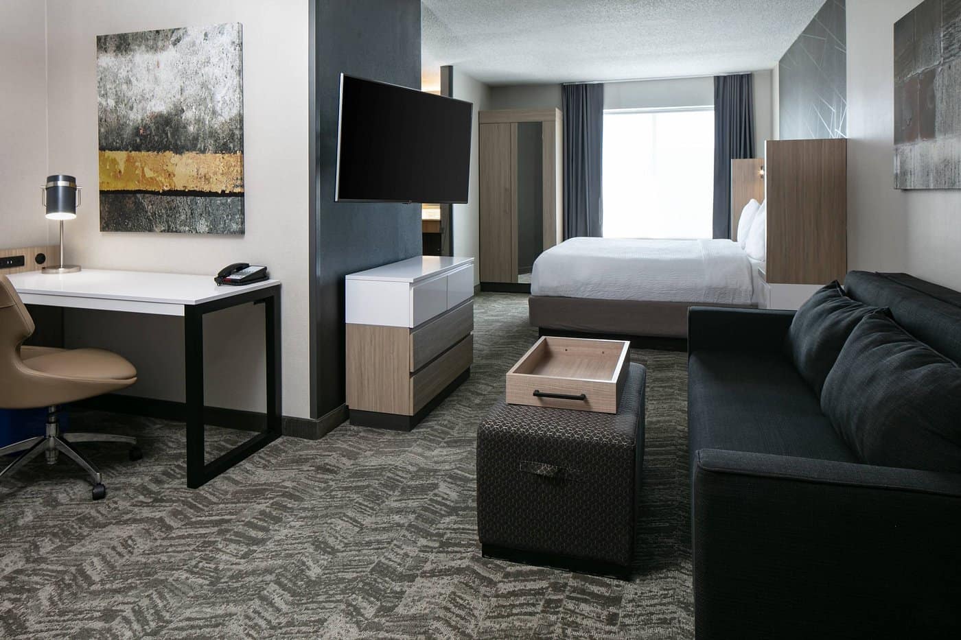 Bedroom view of Springhill Suites by Marriott Tulsa