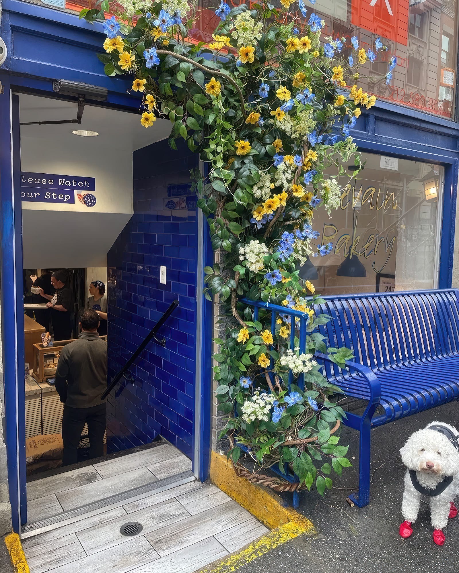 Levain Bakery Original Location, 74th St, NYC exterior