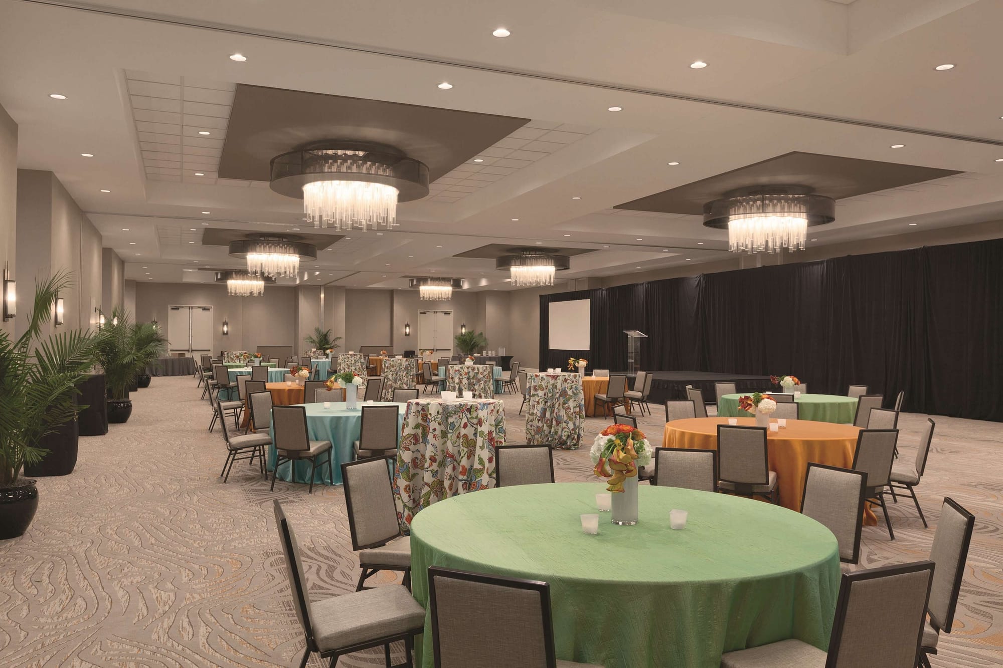 Banquet hall view of Embassy Suites Oklahoma City Downtown/Medical Center