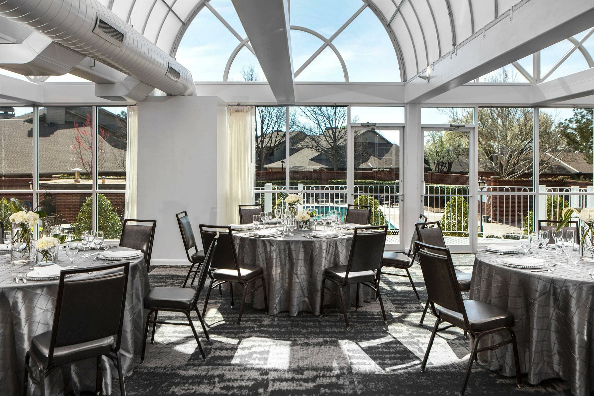 Restaurant view of Renaissance Waterford Oklahoma City Hotel