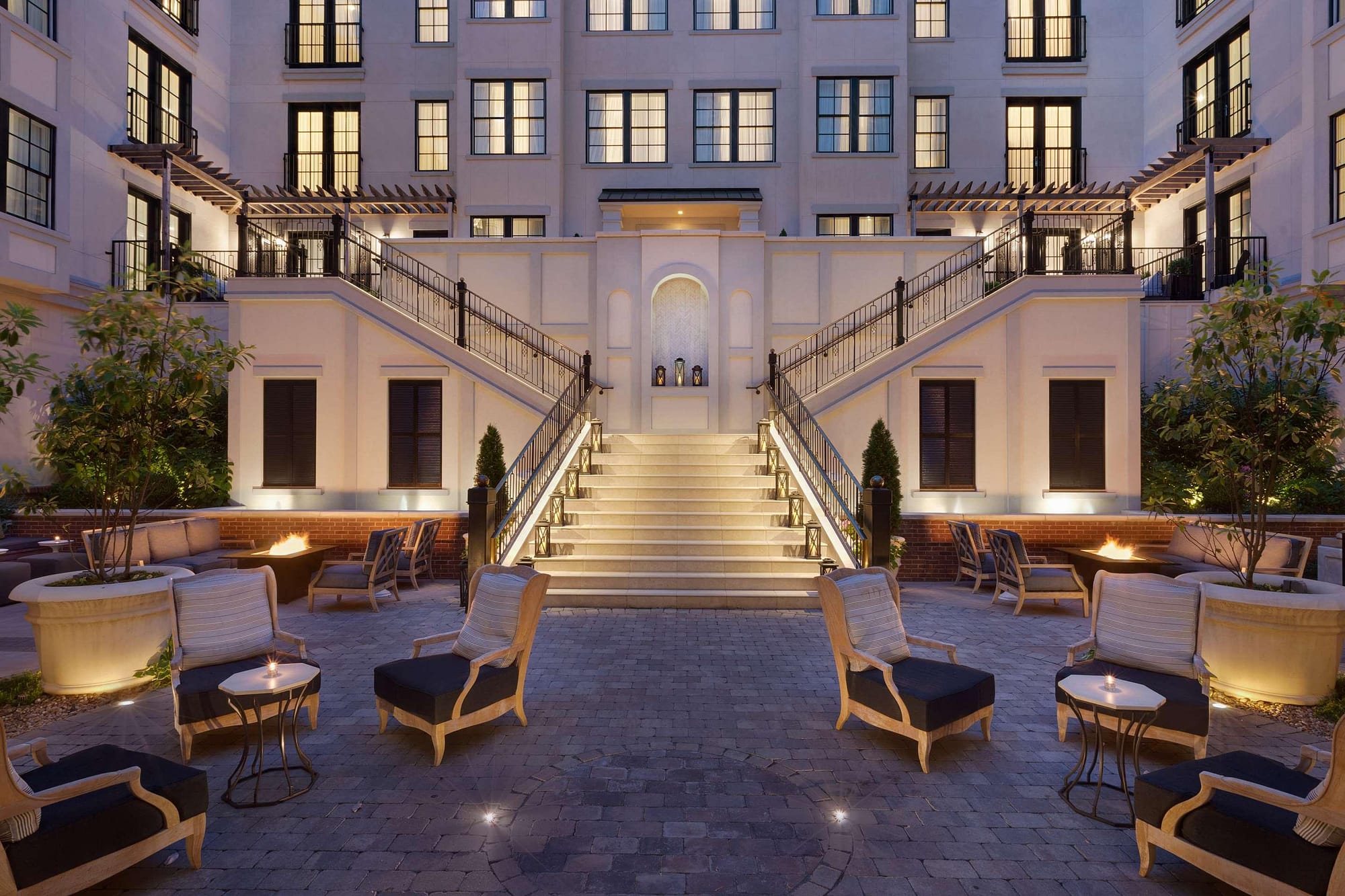 The Harpeth Franklin Downtown, Curio Collection by Hilton