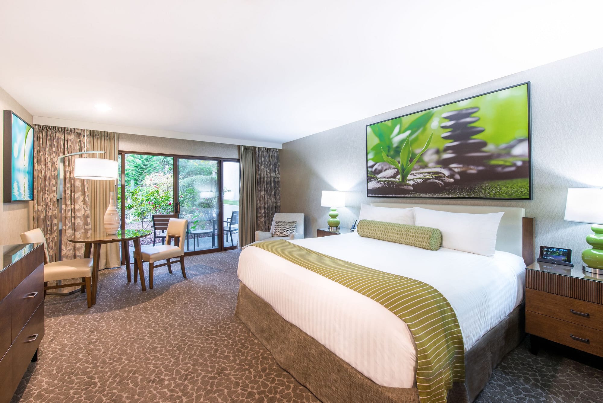 Creekside Inn