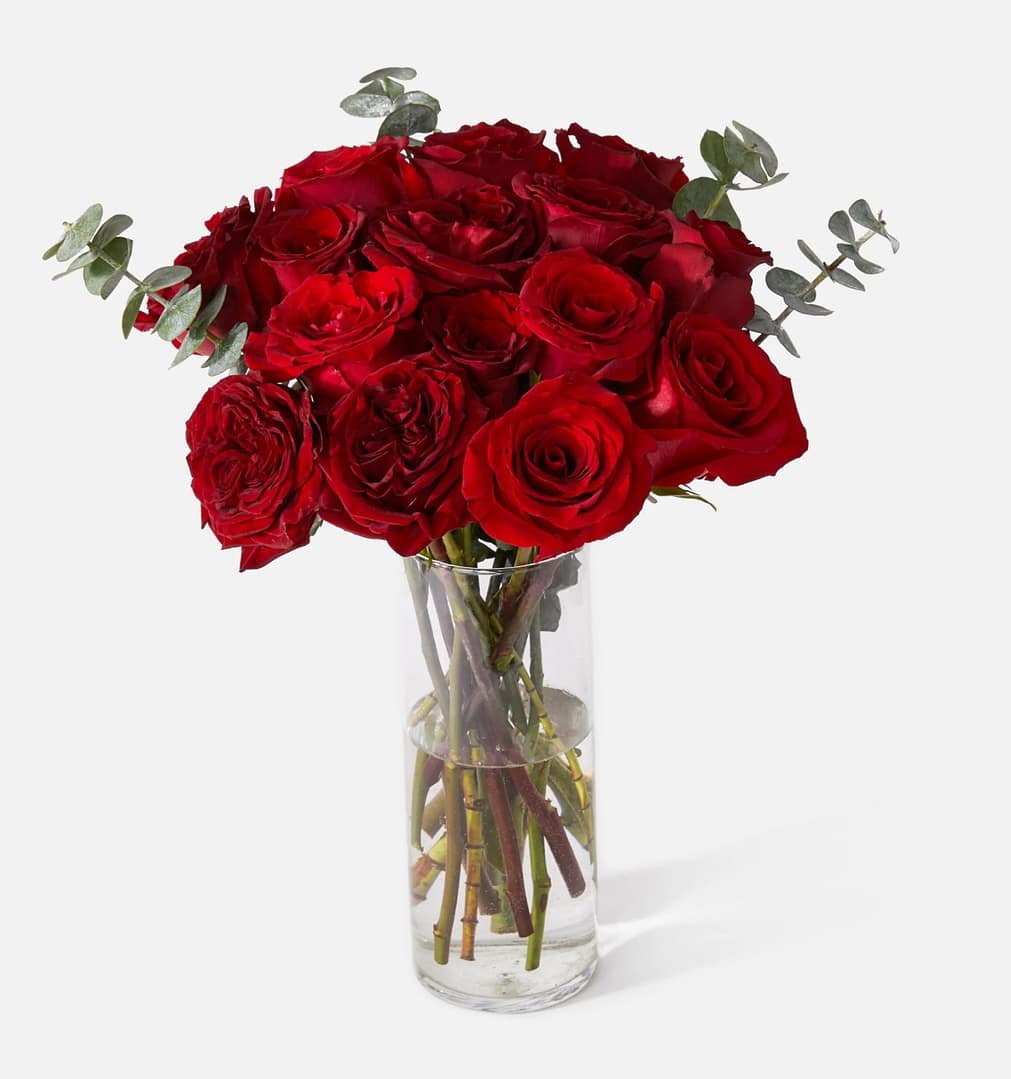 UrbanStems The Valentine Bouquet