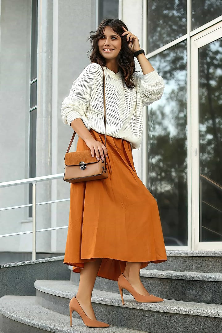 Woman in simple, classic clothing