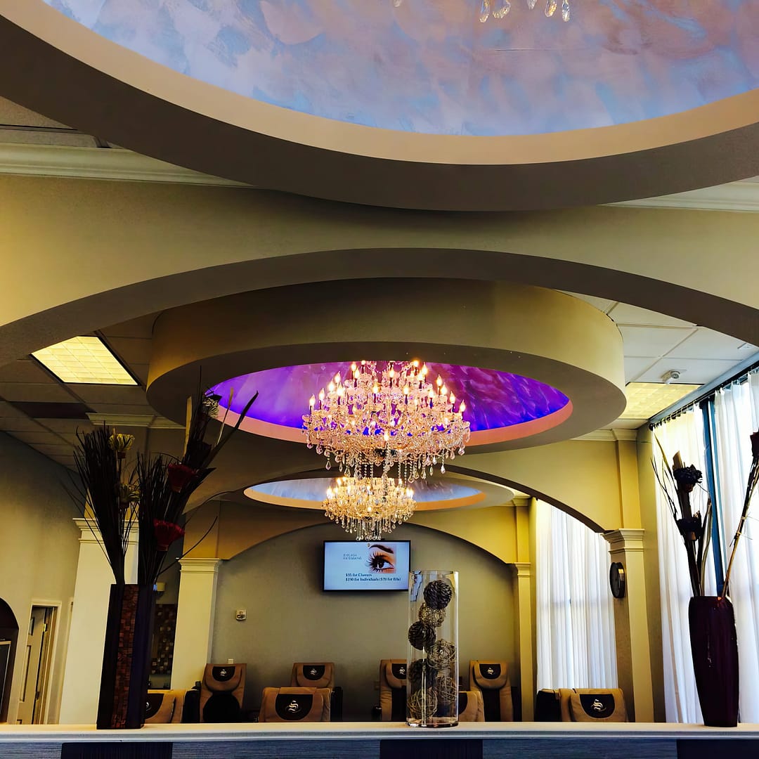 Lush Nail Bar Atlantic interior