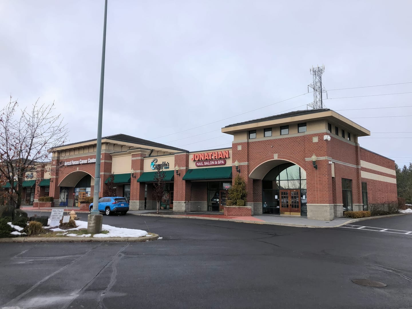 Jonathan Nail Salon & Spa at 10925 N Newport Hwy, Spokane, WA