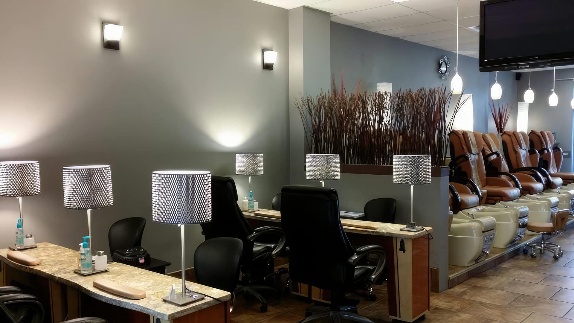 La Vie Nail Spa interior