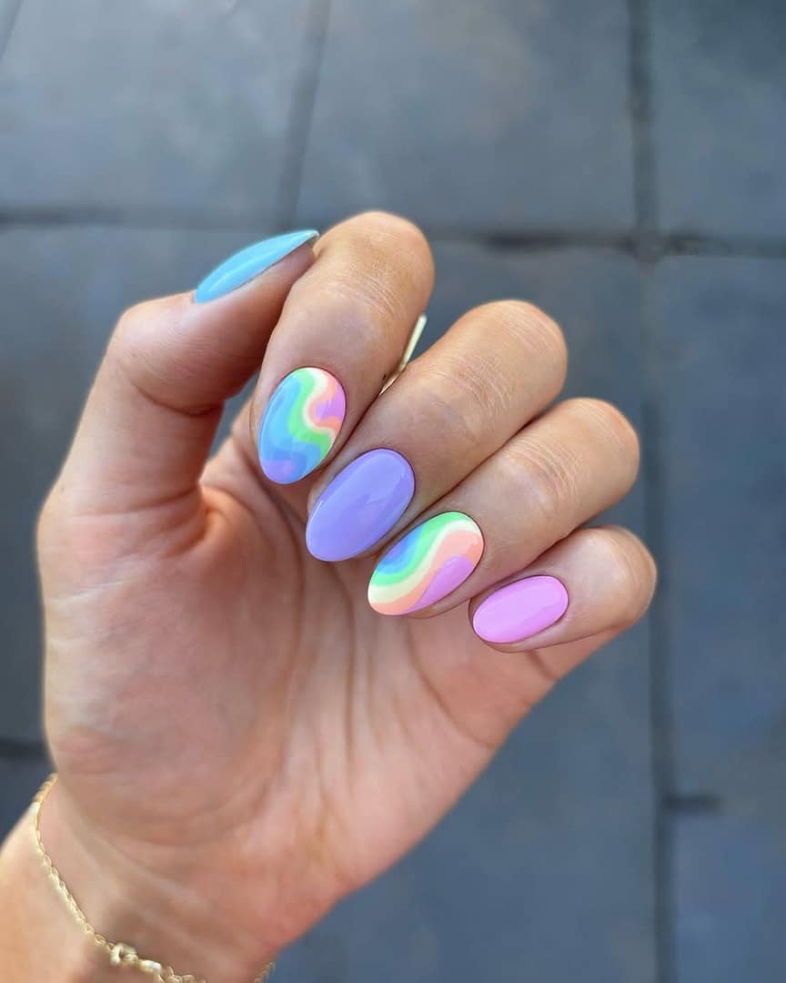 Summer nails