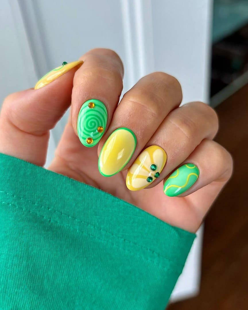 Summer nails