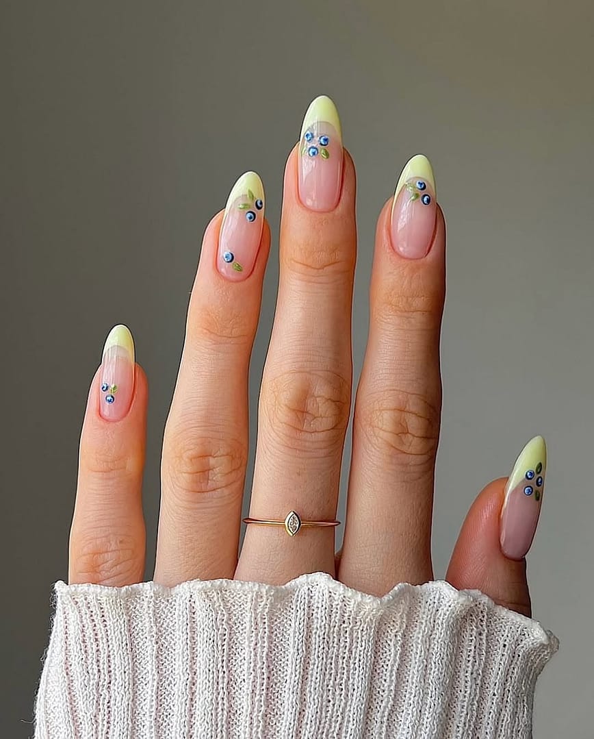 Summer nails