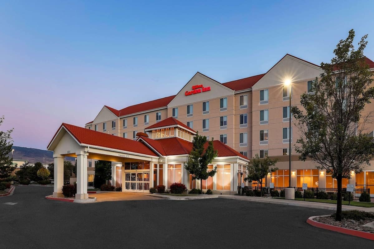 Building view of Hilton Garden Inn Reno