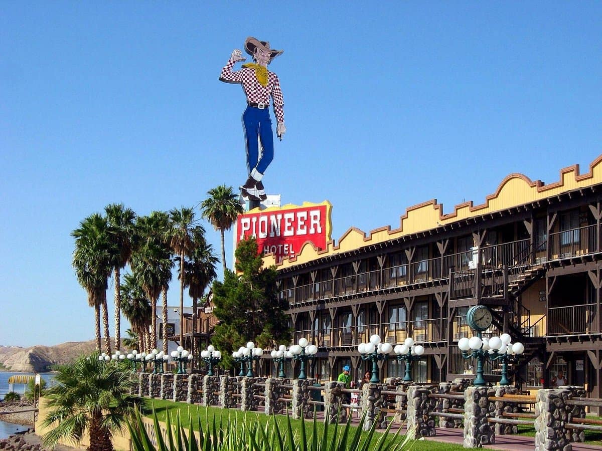 Building view of The New Pioneer