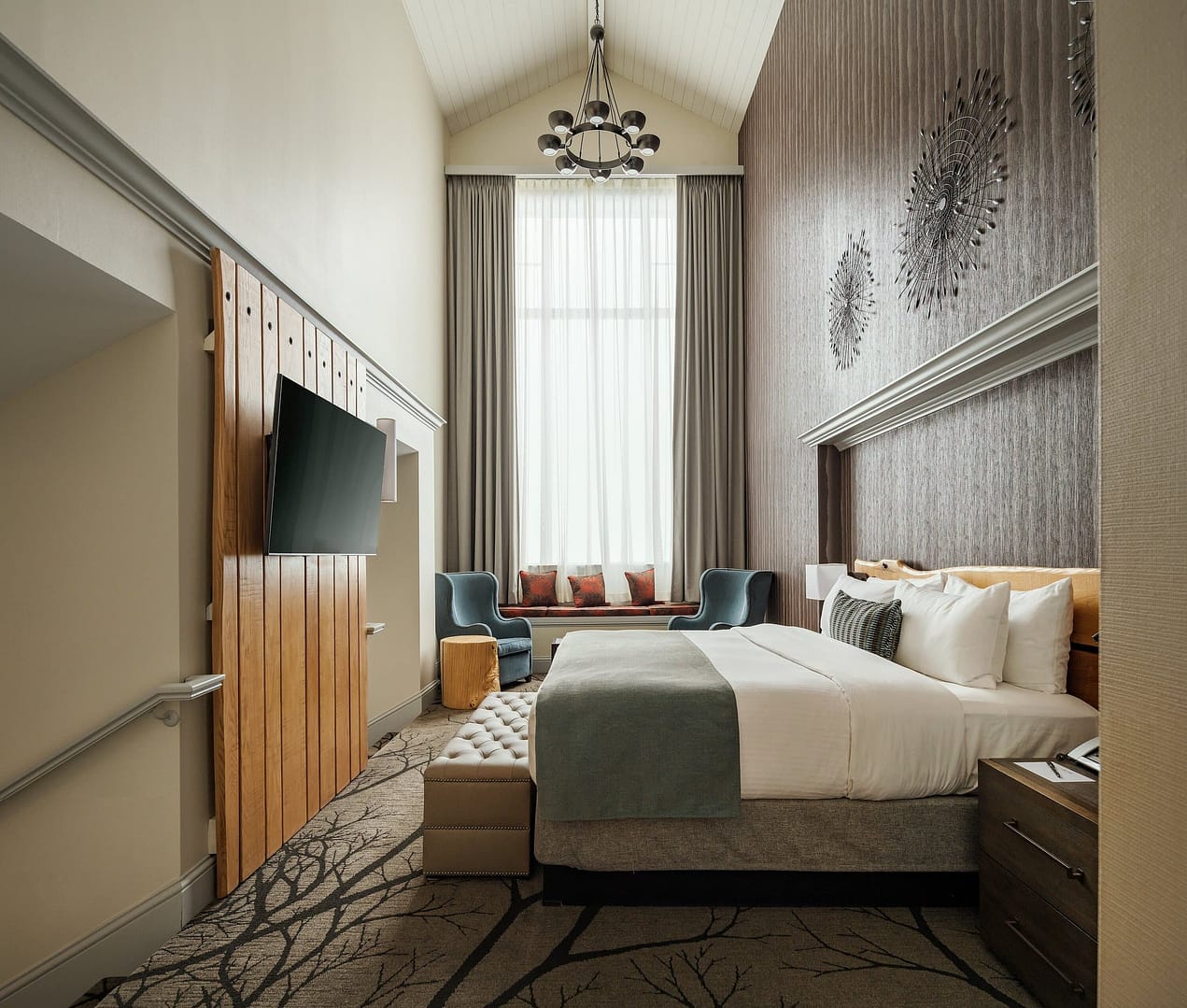 Bedroom view of Shore Lodge