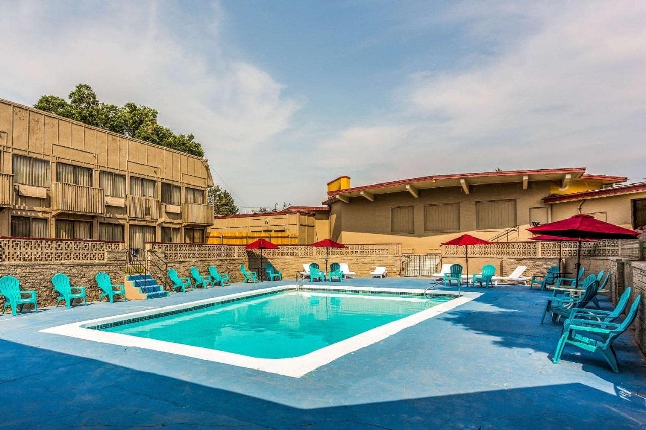 Pool view of Lodge Falls Hotel