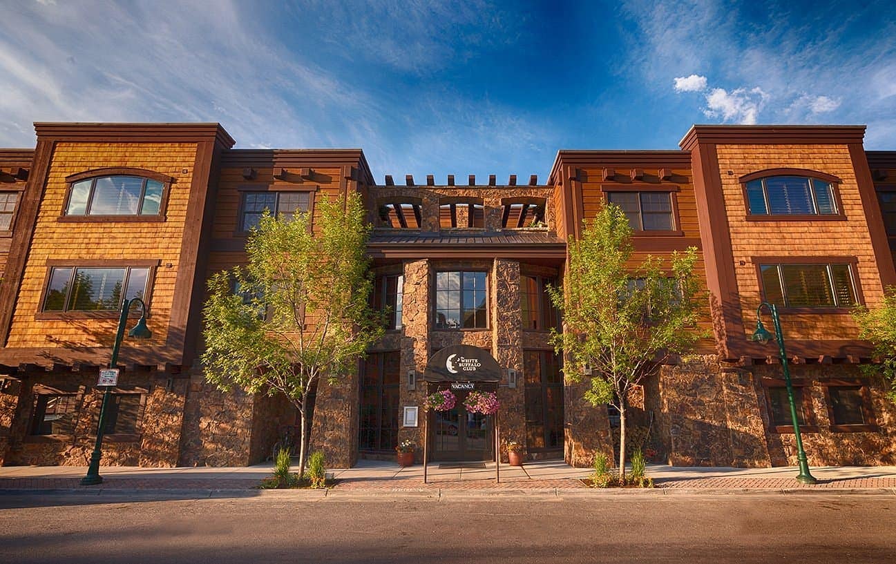 Building view of White Buffalo Club