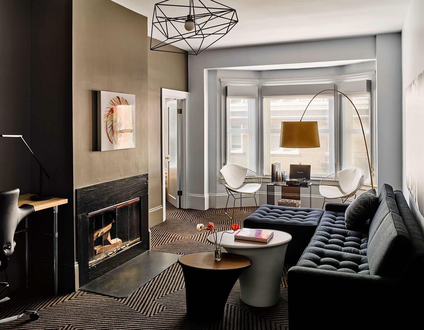 Living room view of Hotel Zeppelin San Francisco