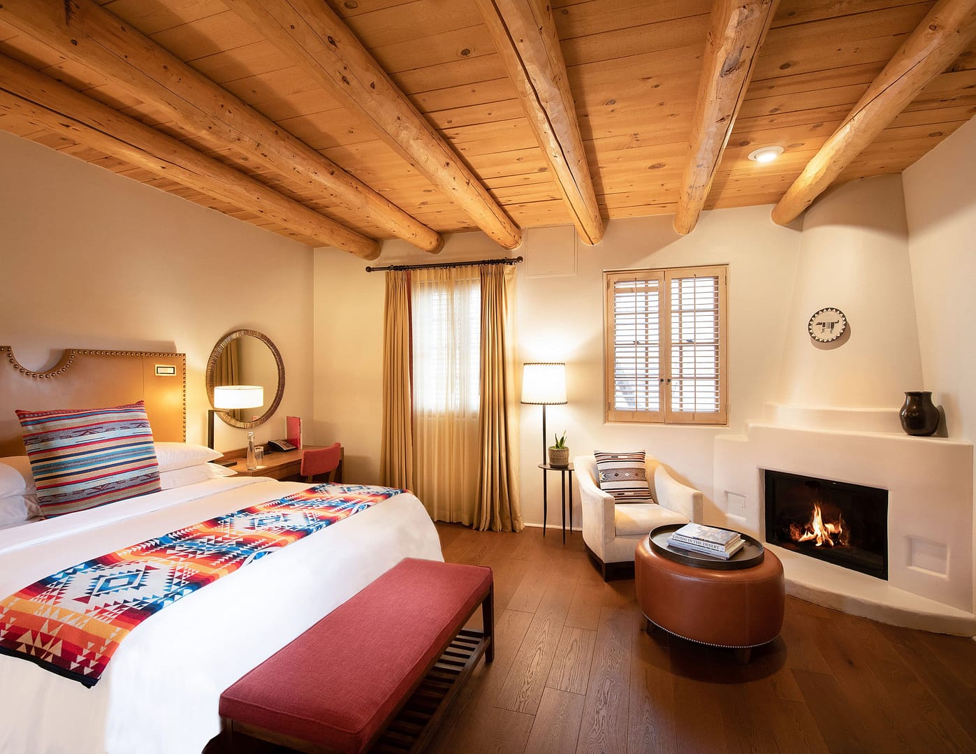 Bedroom view of Rosewood Inn of the Anasazi