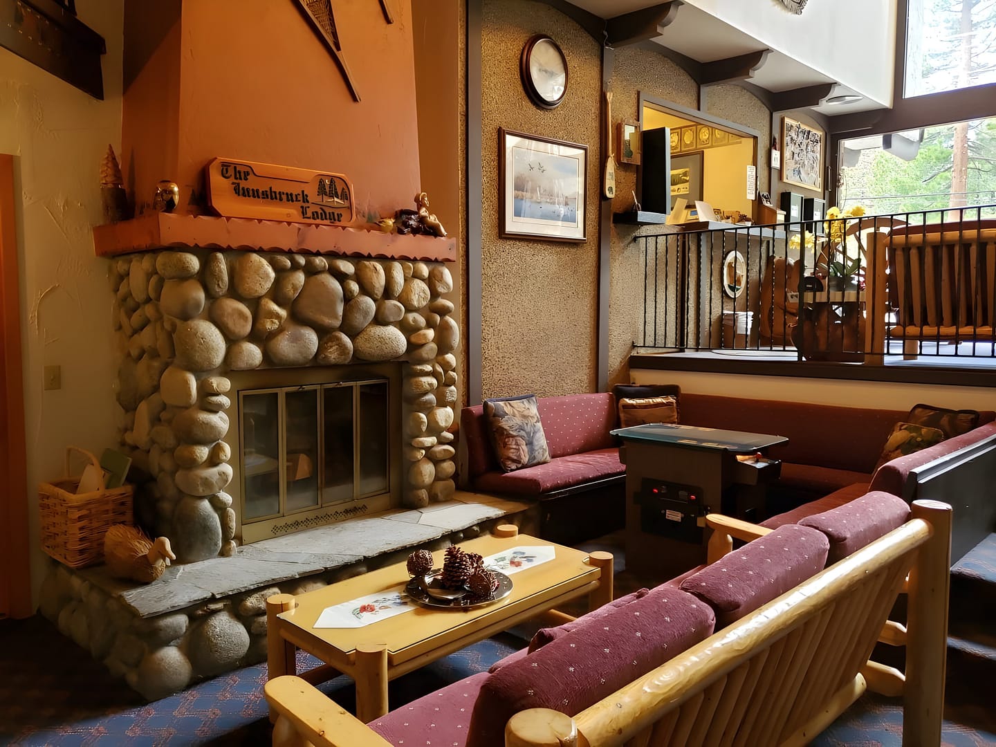 The Innsbruck Lodge