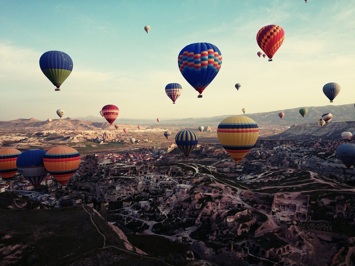 Featured image of the category's page