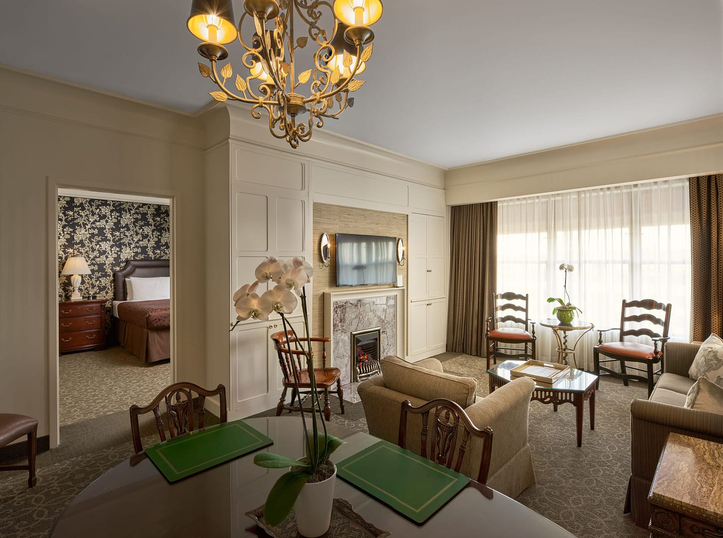Living room view of O.Henry Hotel