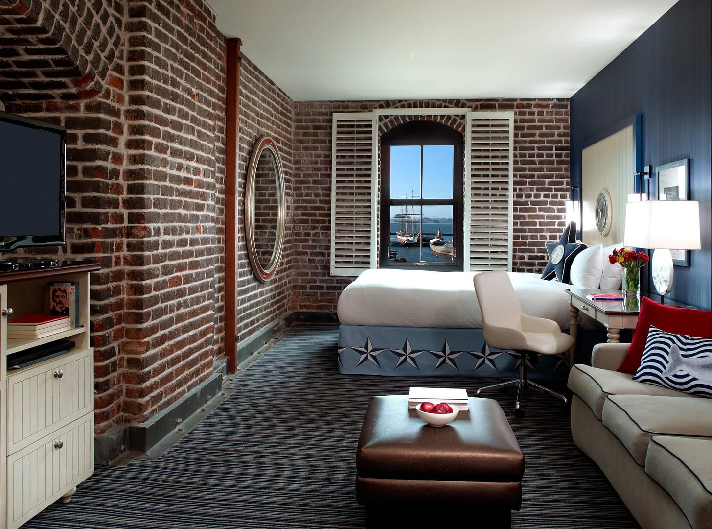 Bedroom view of Argonaut Hotel