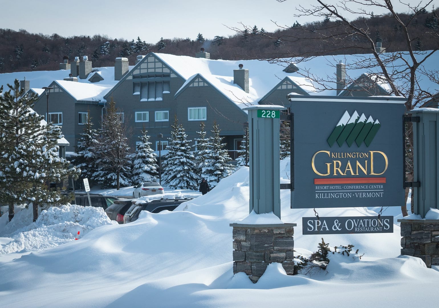 Building view of Killington Grand Resort Hotel