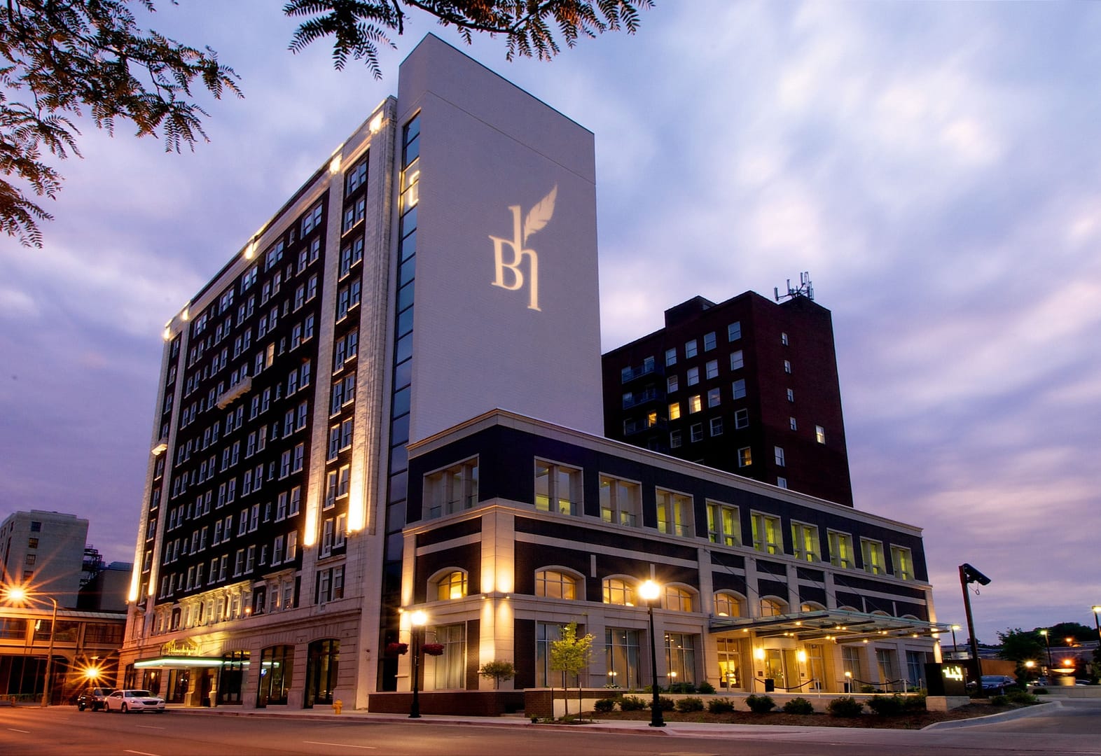 Building view of Hotel Blackhawk, Autograph Collection