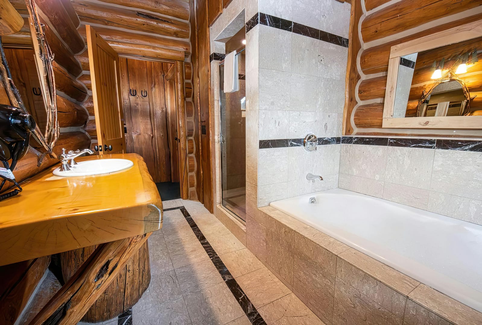 Bathroom view of Hatchet Resort