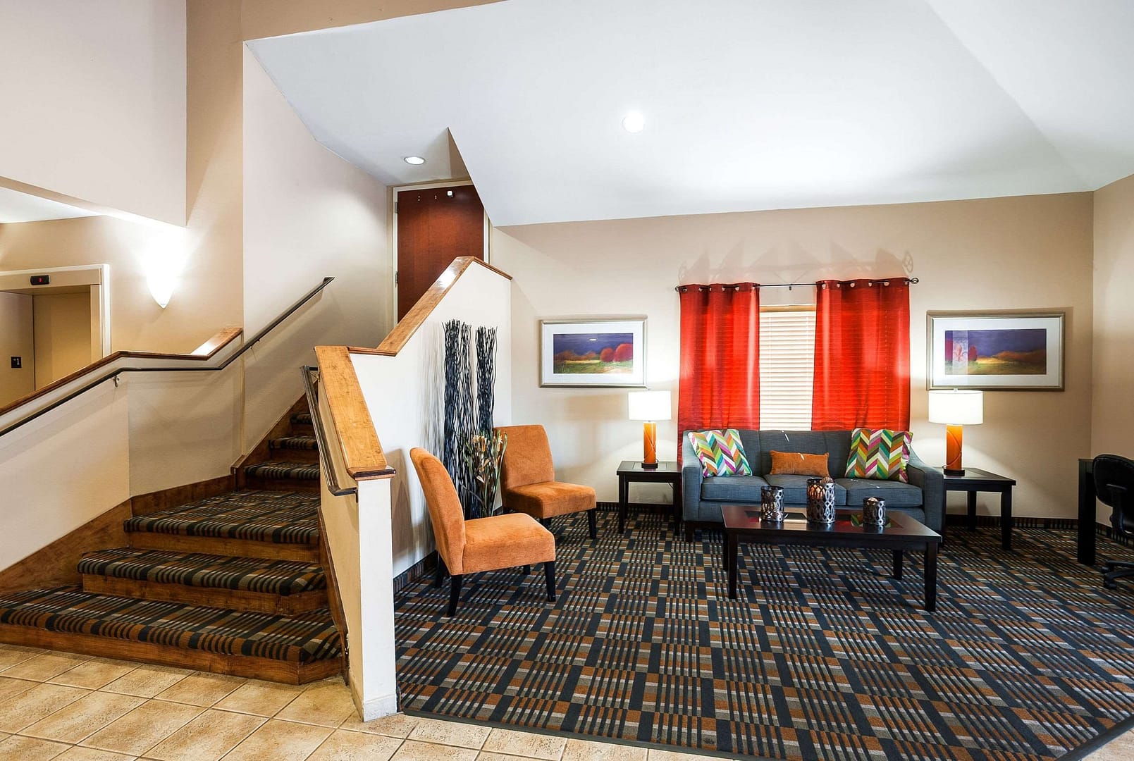 Lobby view of Quality Inn and Suites Lake Charles South