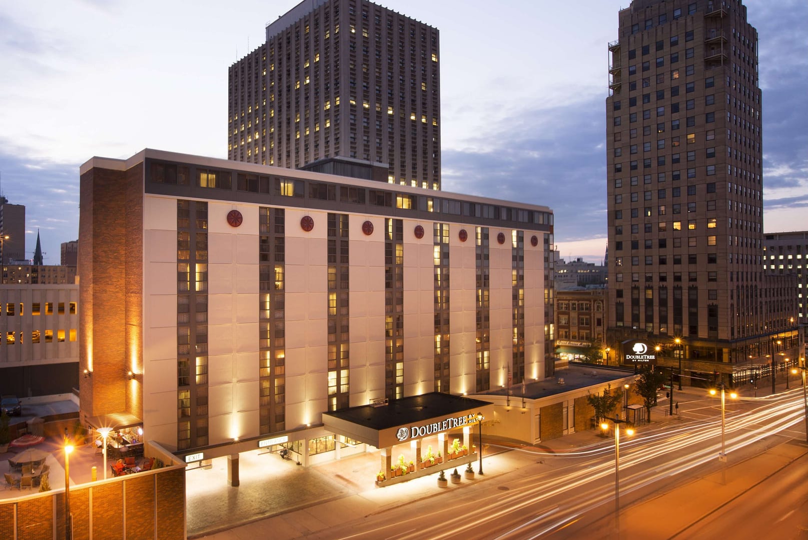 Building view of DoubleTree by Hilton Milwaukee Downtown