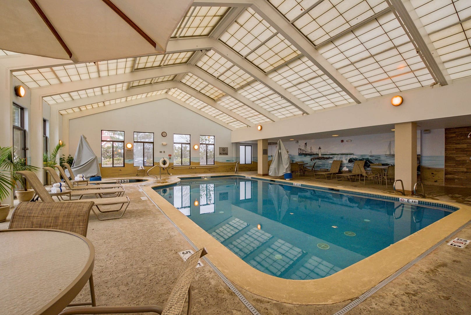 Pool view of Hampton Inn Portsmouth Central