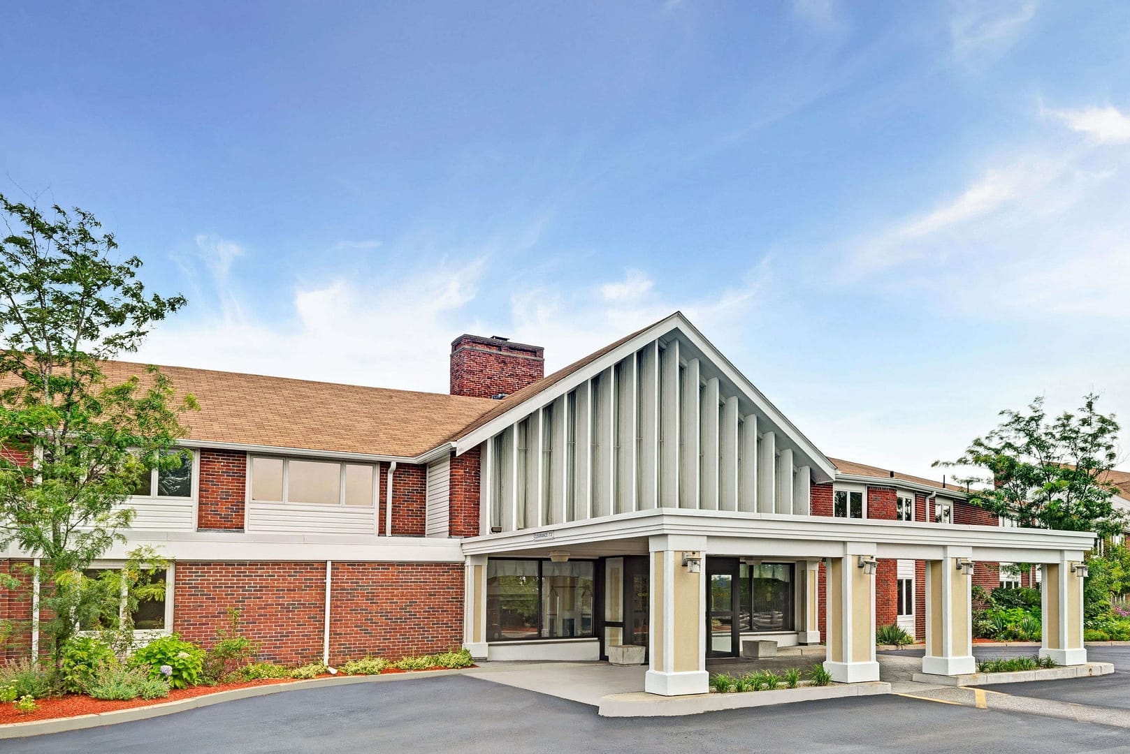 Building view of Ramada by Wyndham Seekonk Providence Area