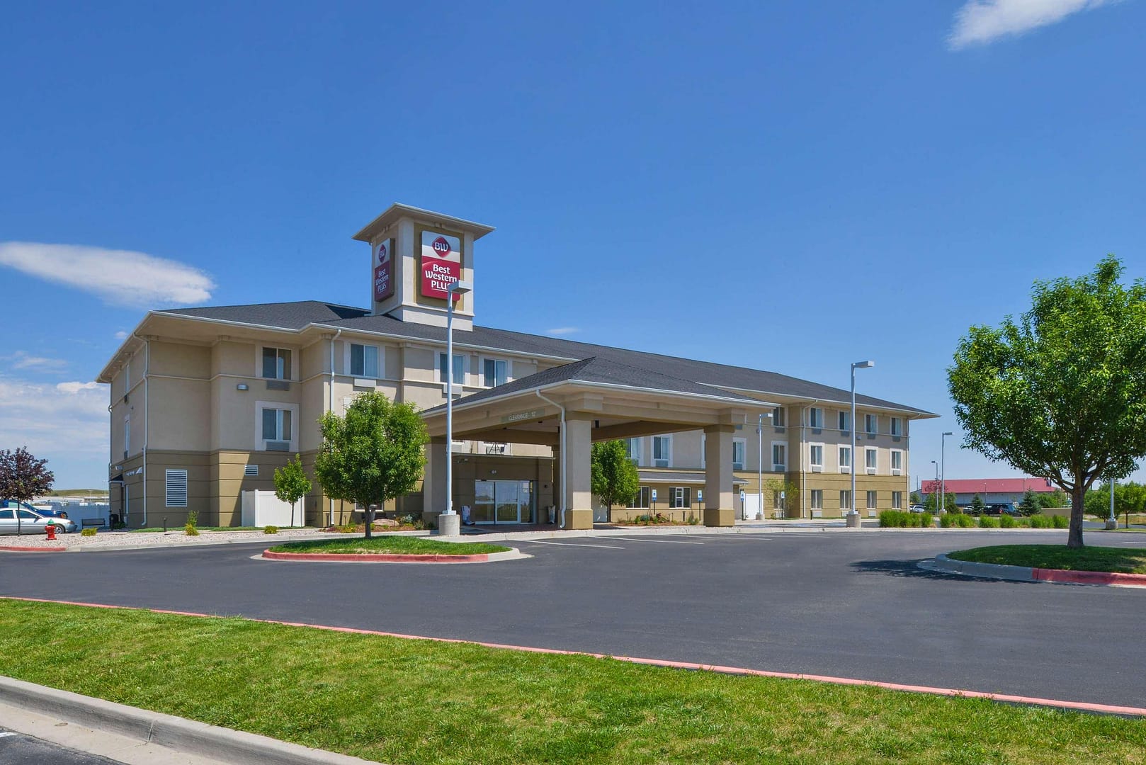 Building view of Best Western Plus Frontier Inn
