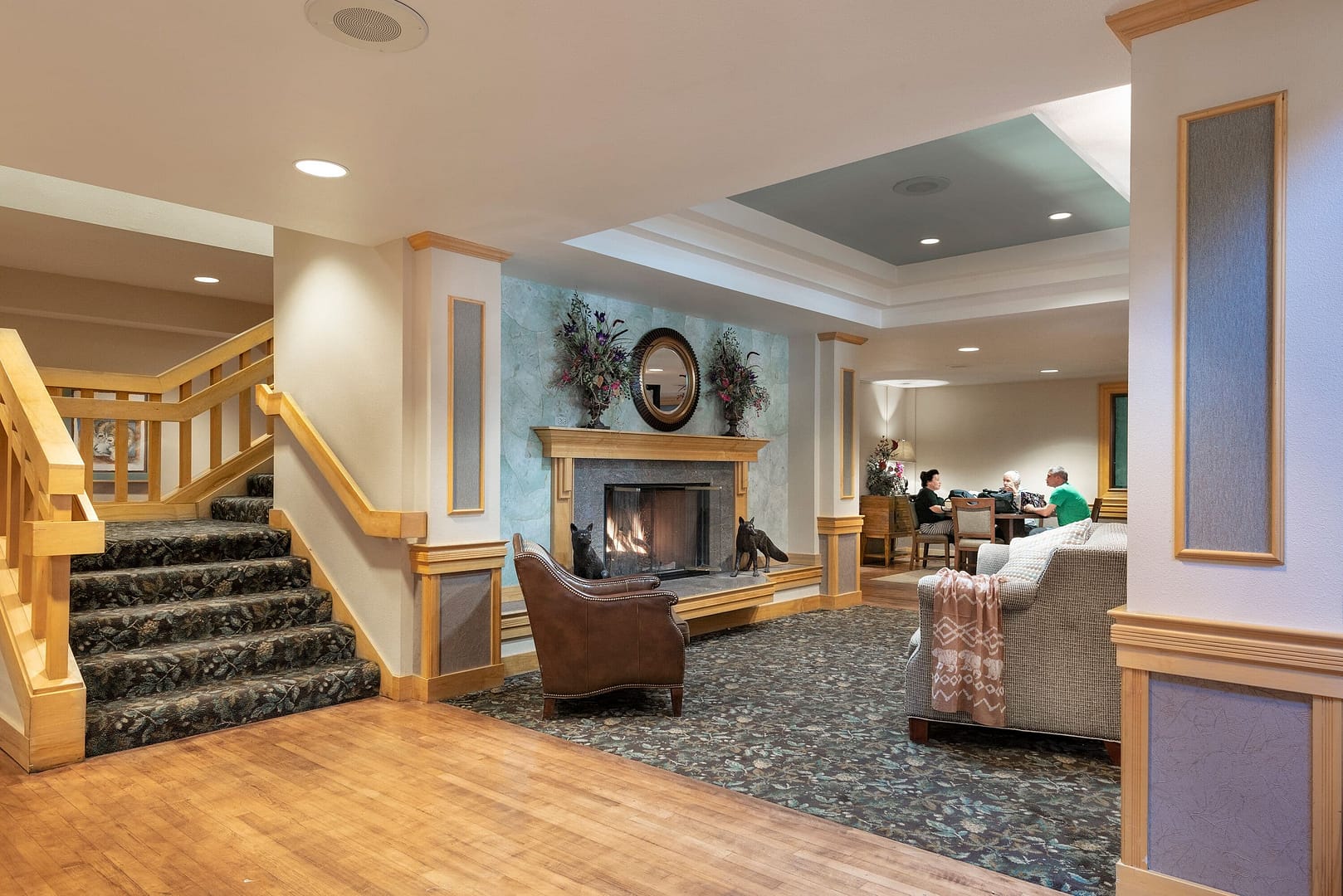 Lobby view of fairbanks princess riverside lodge