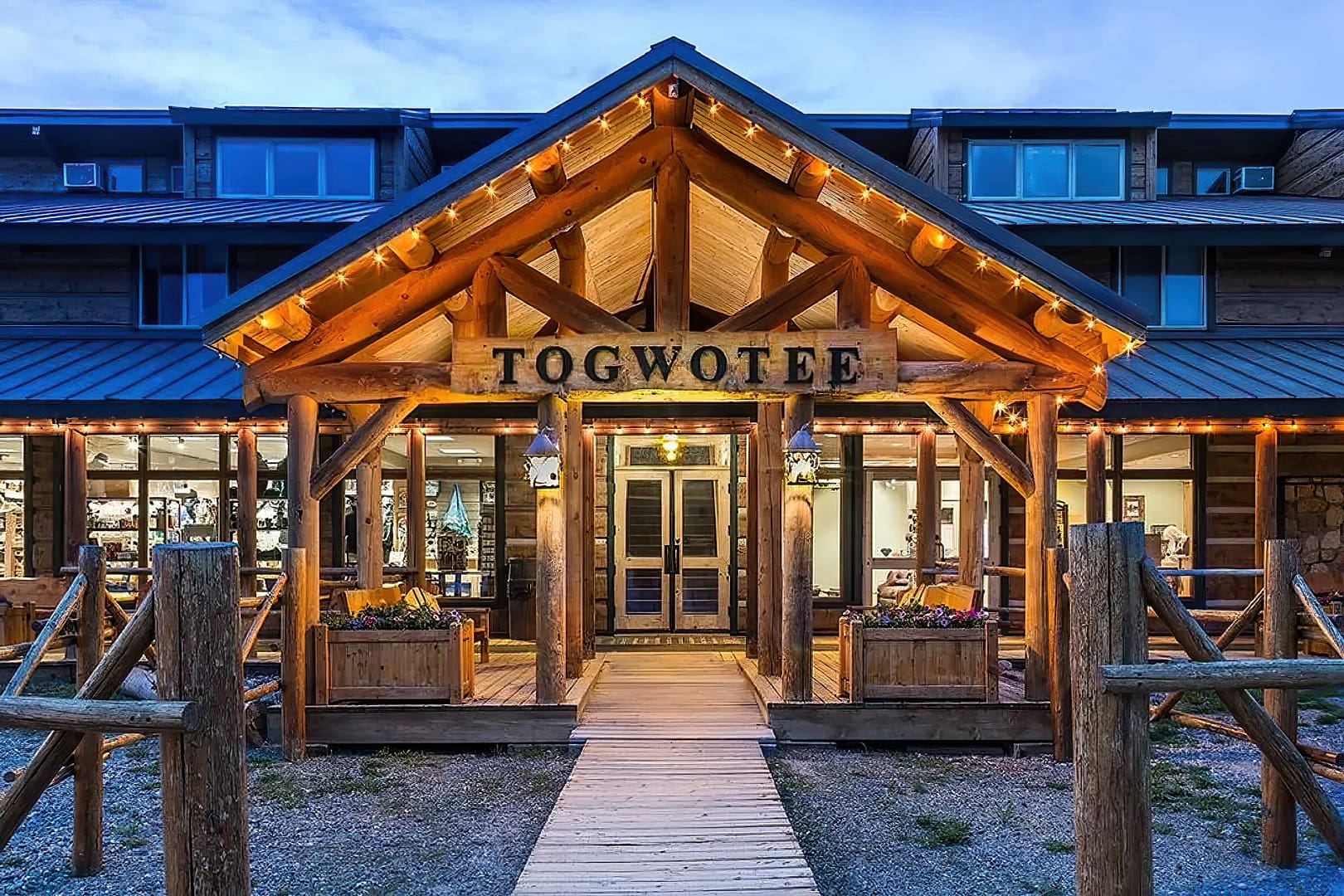 Building view of Togwotee Mountain Lodge