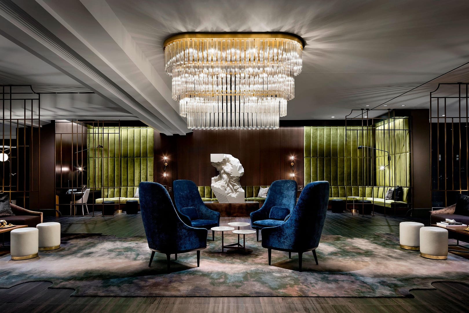 Lounge view of The Gwen, a Luxury Collection Hotel, Michigan Avenue Chicago