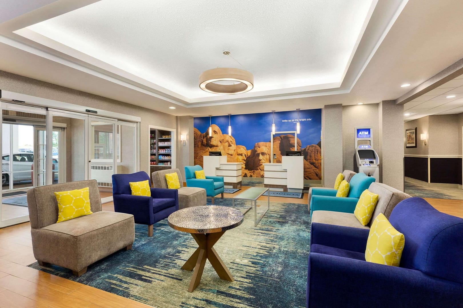 Lounge view of La Quinta Inn & Suites by Wyndham Rapid City