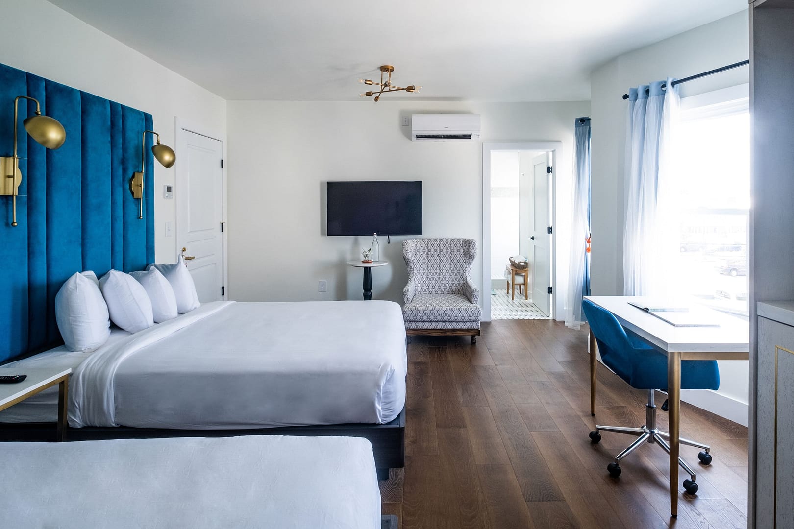 Bedroom view of Scarborough Inn