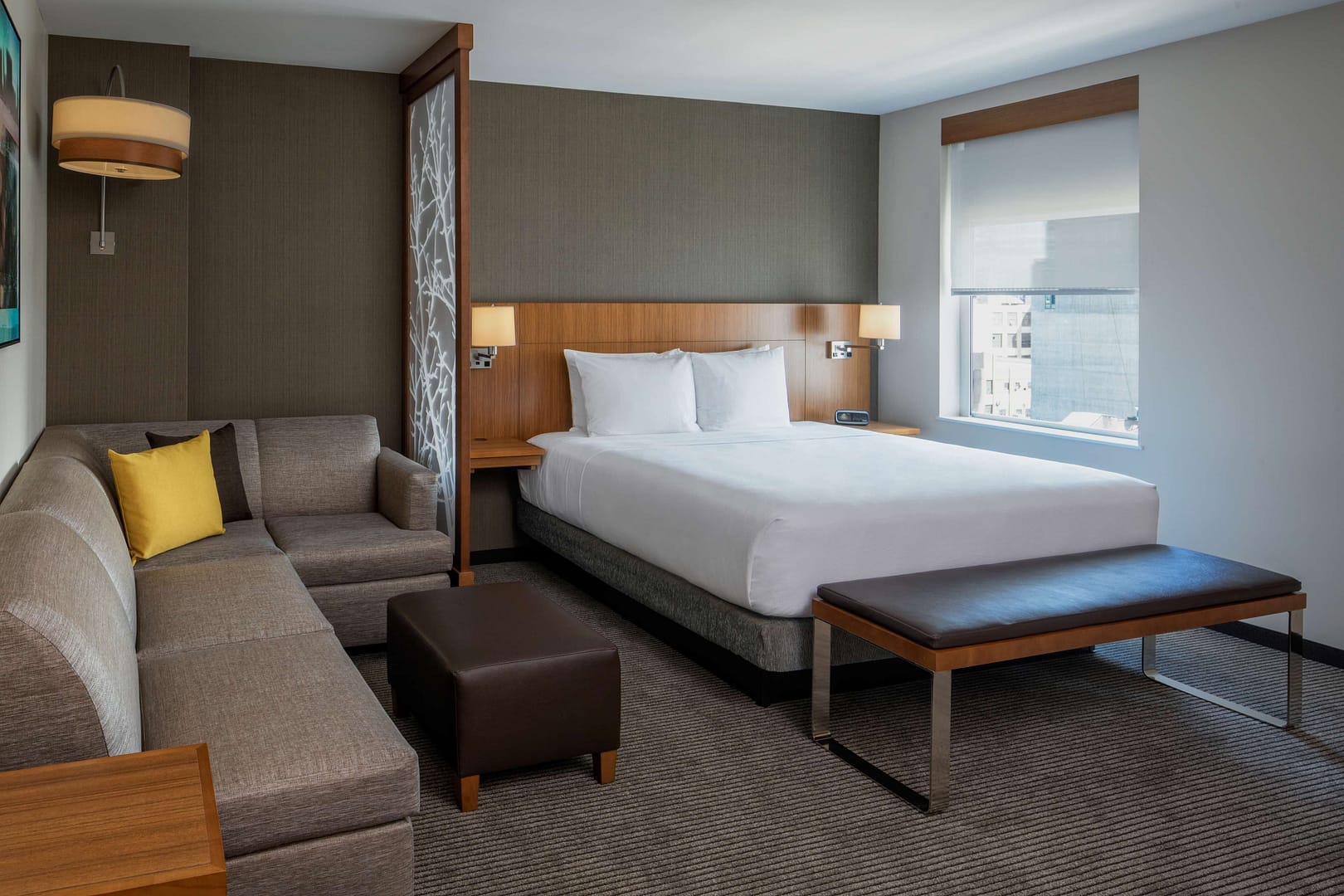 Bedroom view of Hyatt Place Long Island City / New York City