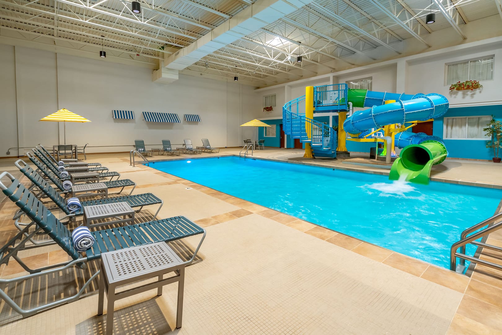 Pool view of Grand Williston Hotel & Conference Center