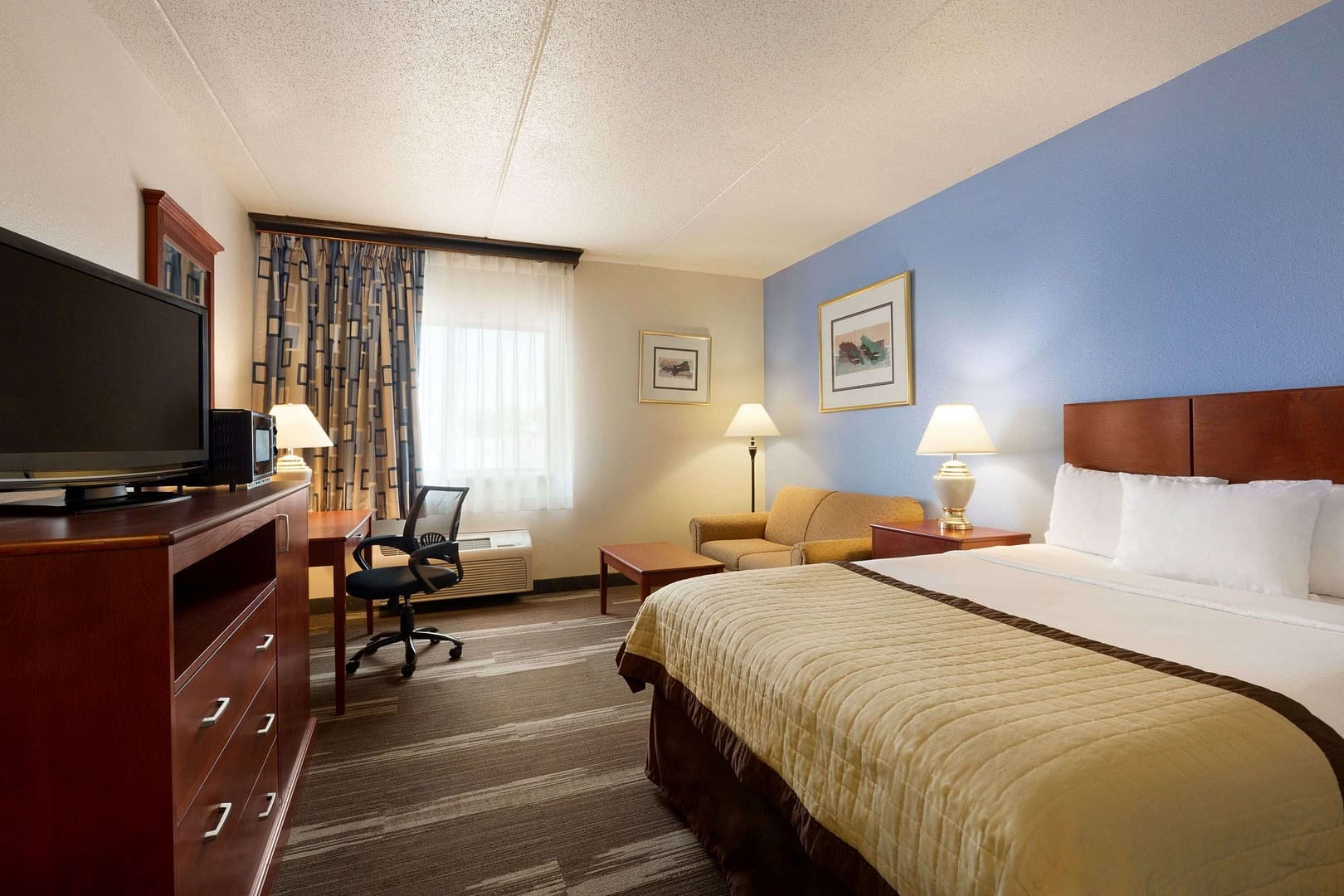 Bedroom view of Ramada by Wyndham Fargo