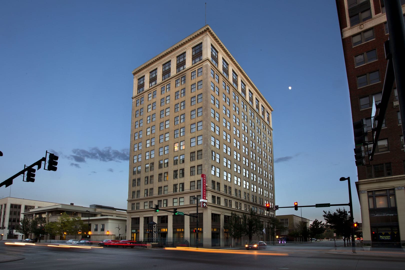 Building view of Ambassador Hotel Wichita, Autograph Collection