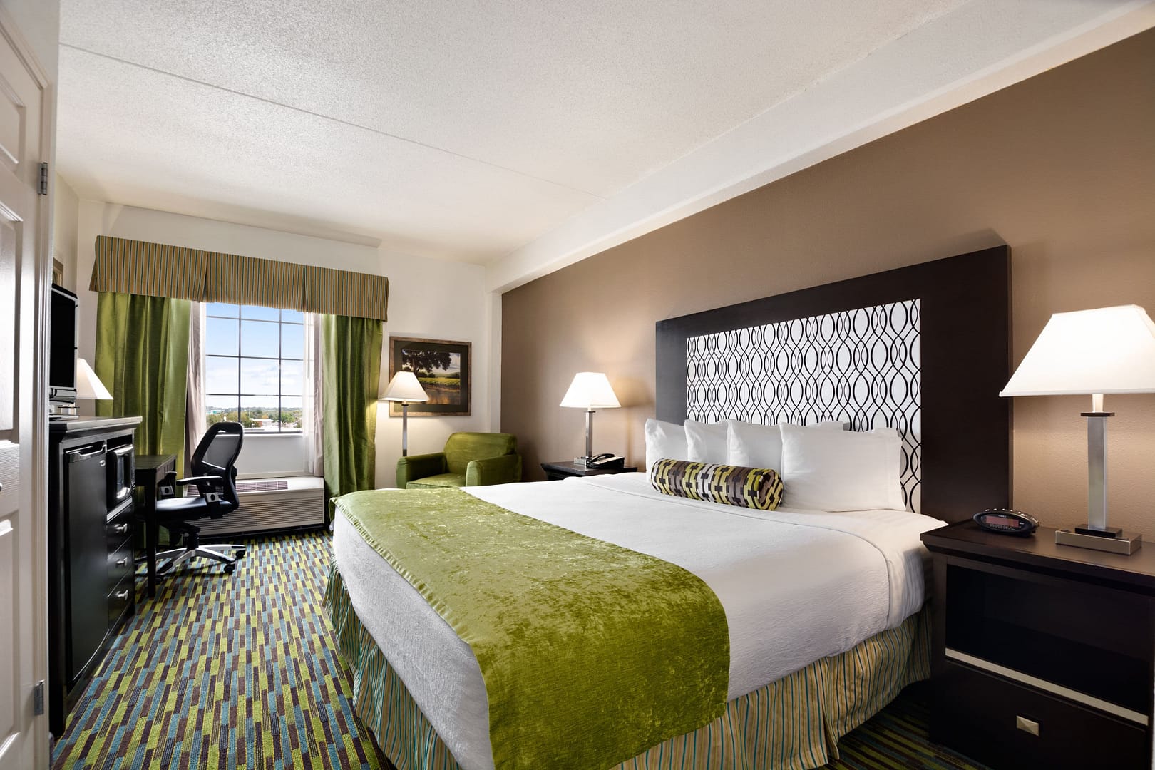 Bedroom view of Wyndham Garden Wichita Downtown
