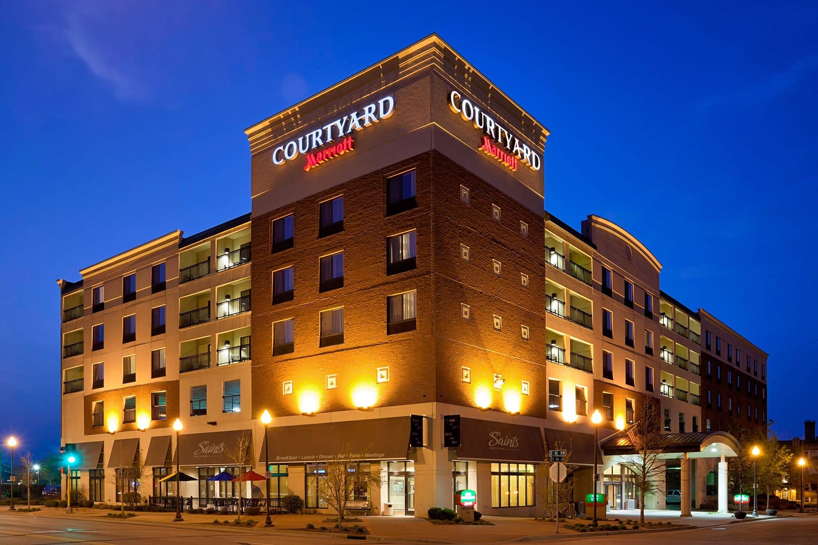 Building view of Courtyard by Marriott Rochester Mayo Clinic Area Saint Marys