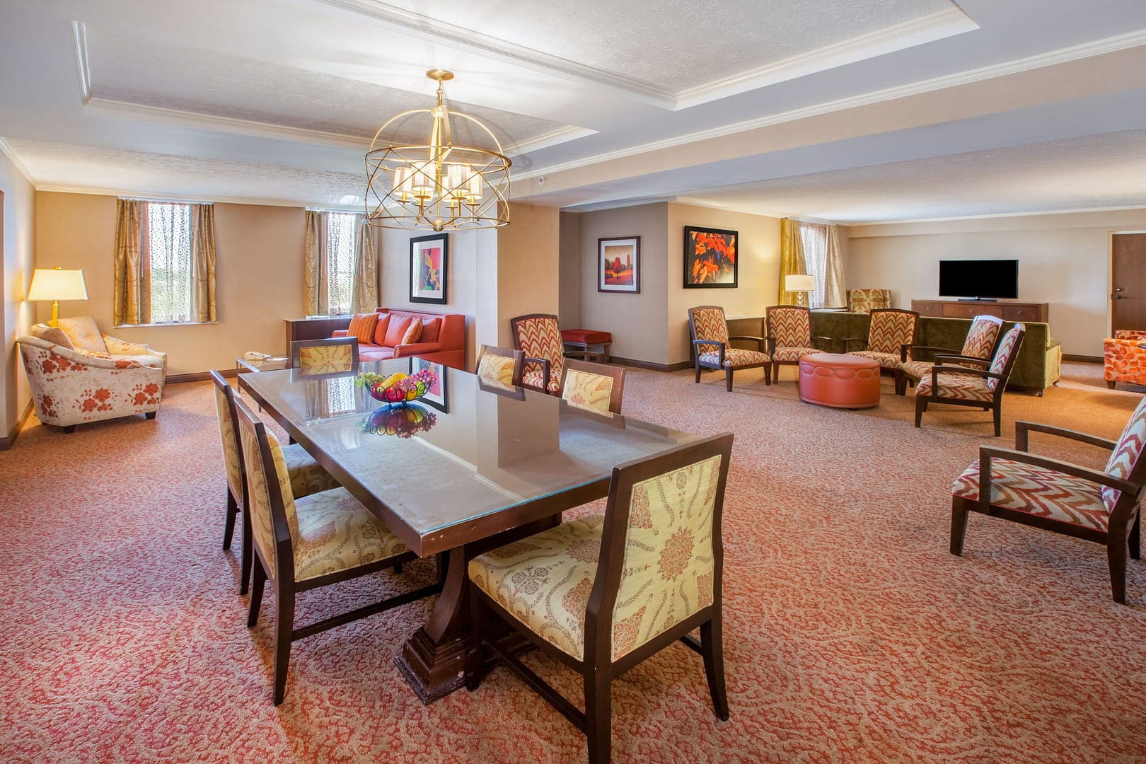 Dining room view of Crowne Plaza Louisville Airport Expo Ctr, an IHG Hotel