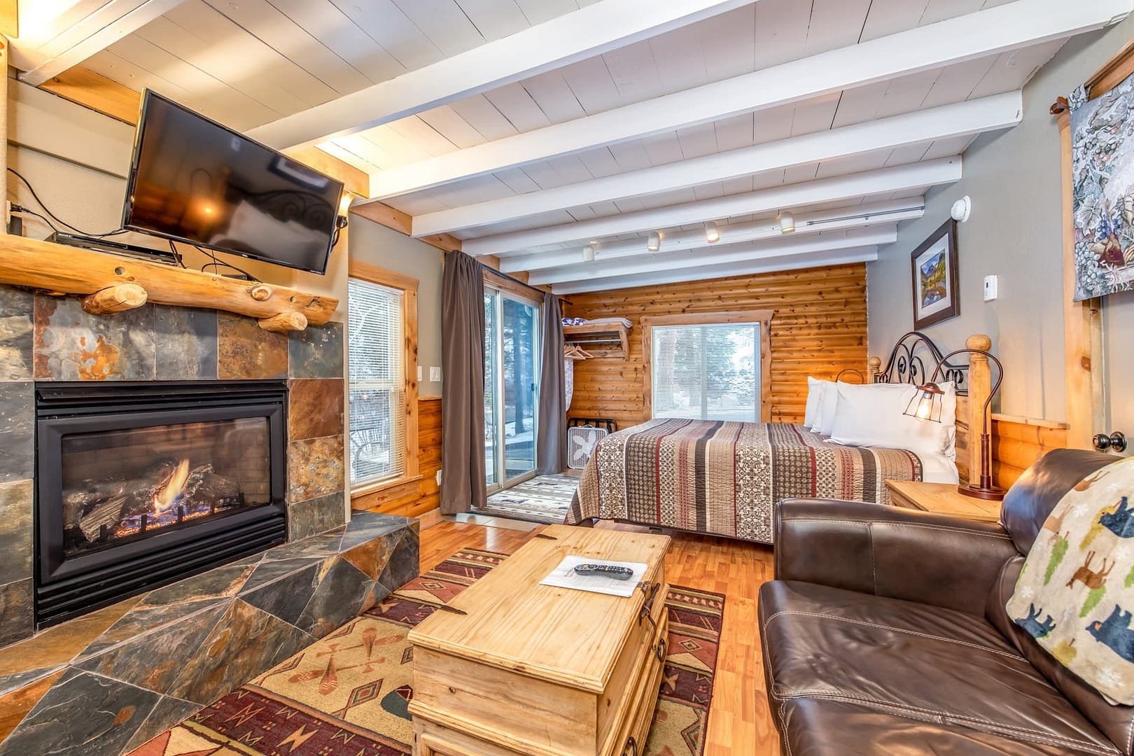 Cabin 1 view of Stonebrook Resort