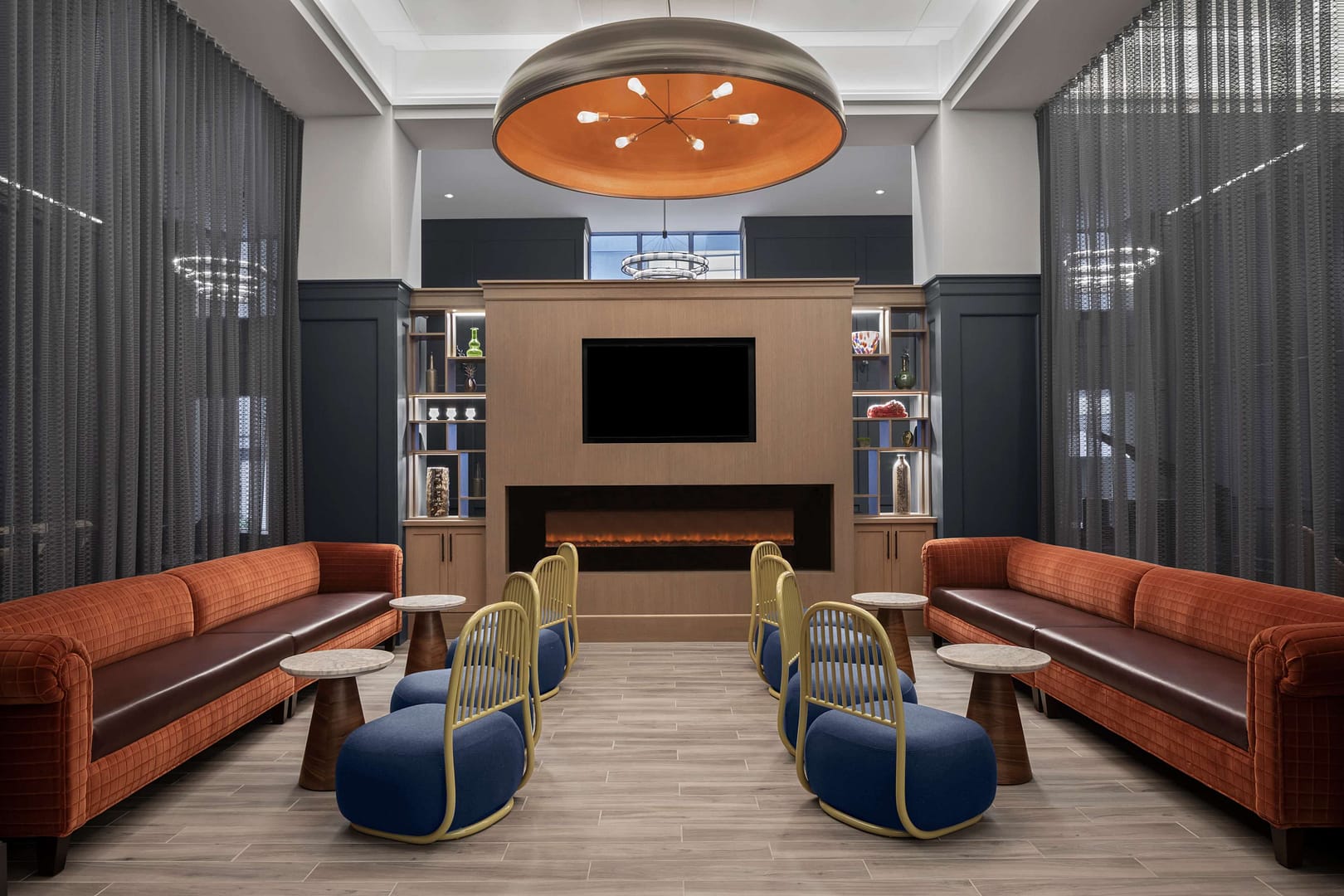 Lounge view of Hyatt Centric Downtown Minneapolis